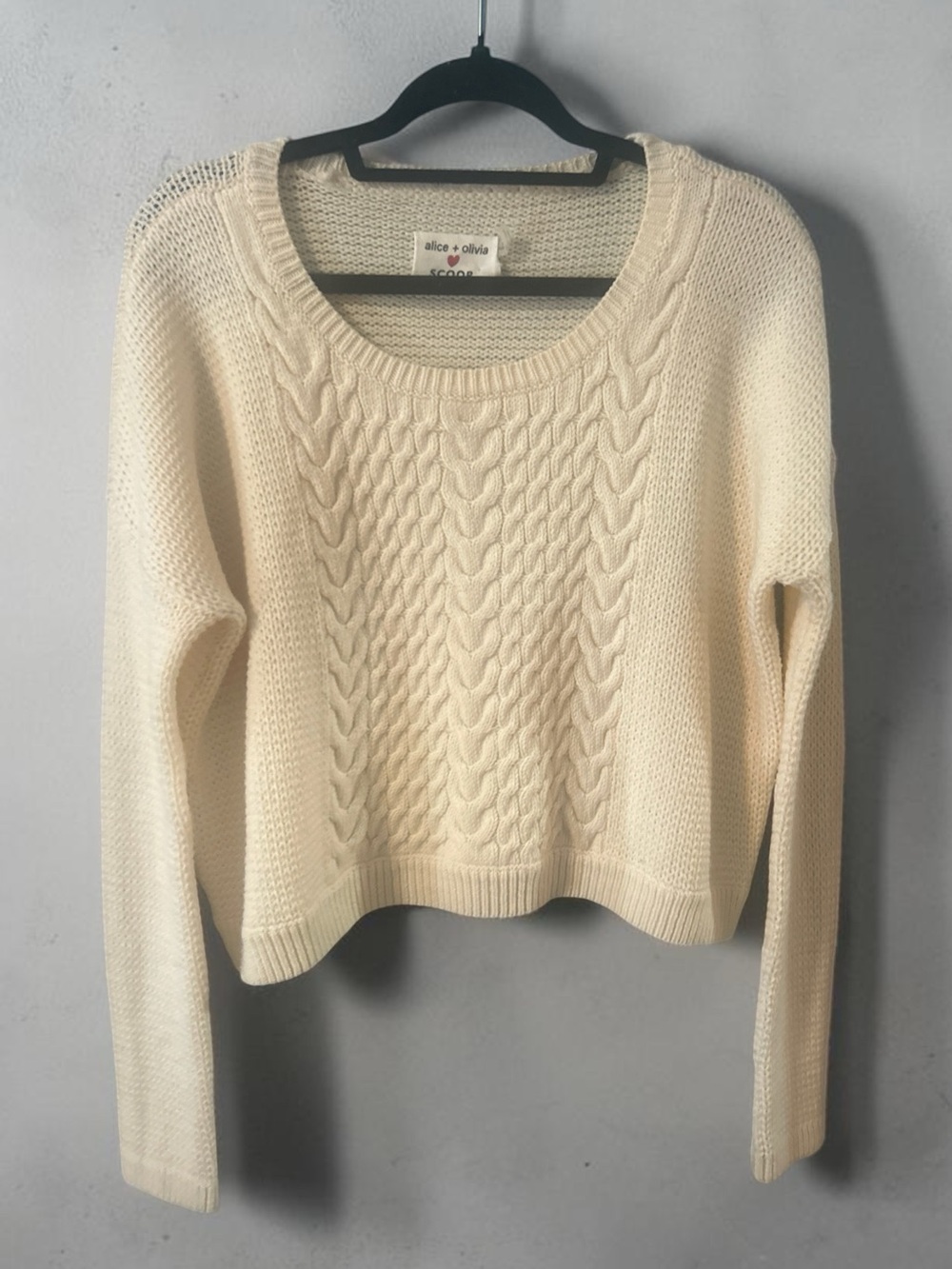 Alice + Olivia x Scoop Cream 100% Wool Cable Knit Crop Sweater small
